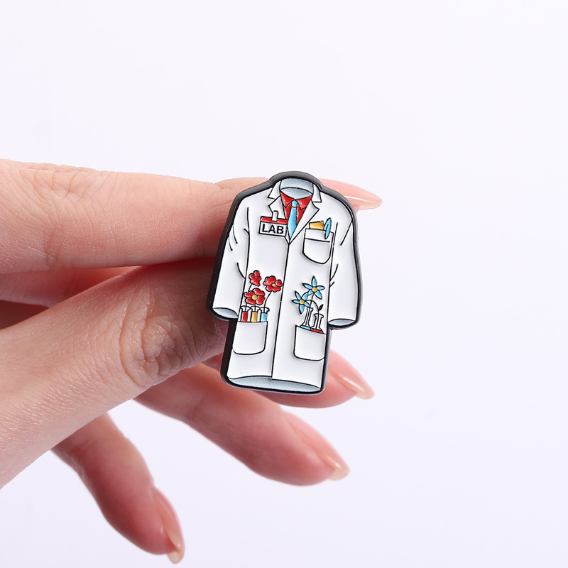 Emaliowane przypinki w kształc – Medical Lab Gifts recenzja i cena