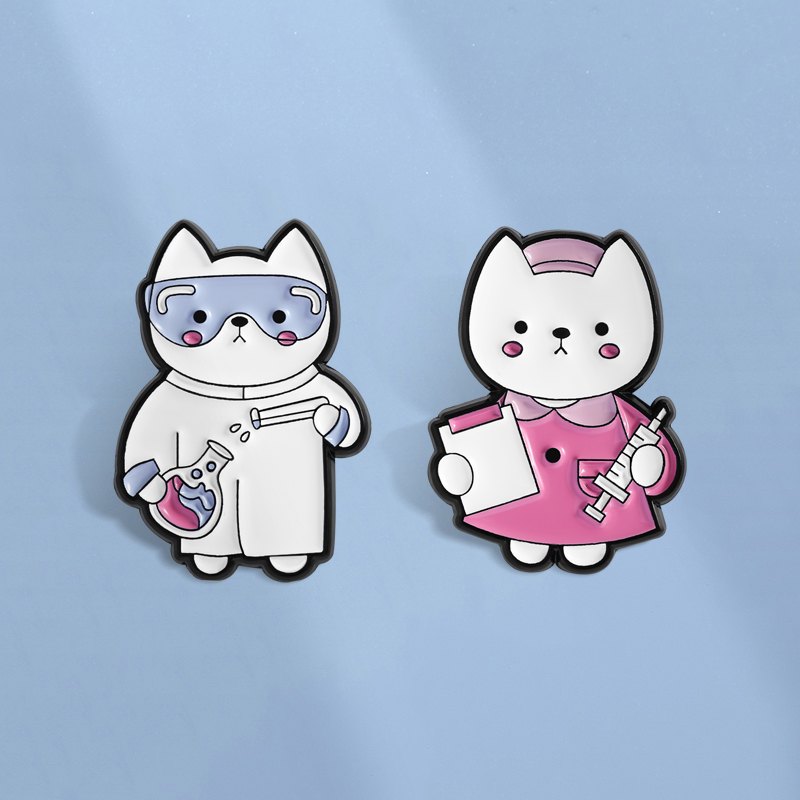 Przypinki emaliowane z kotami  – Medical Lab Gifts recenzja i cena